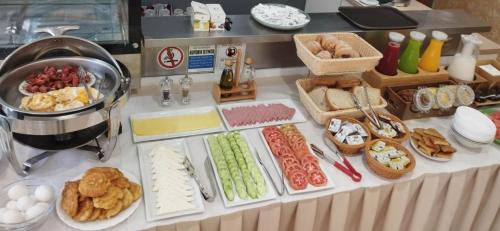 食べ物/飲み物, Onorato Hotel in ブロラ 食べ物/飲み物, Onorato Hotel in ブロラ