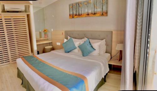 Resort Oceanami Long Hai in Phuoc Hai Beach Resort Oceanami Long Hai in Phuoc Hai Beach
