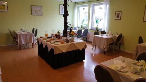 Ételek és italok, Hotel Schwanenburg in Kleve Ételek és italok, Hotel Schwanenburg in Kleve