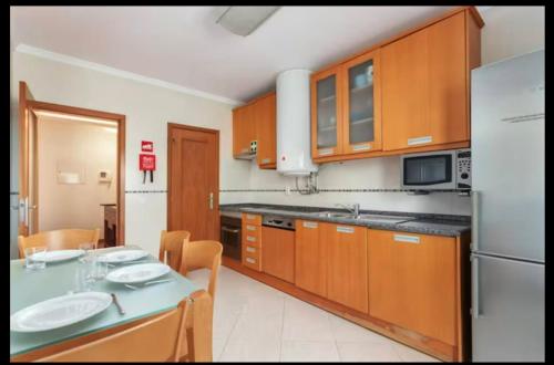 BLife RYA private rooms - Airport stay in Montenegro BLife RYA private rooms - Airport stay in Montenegro