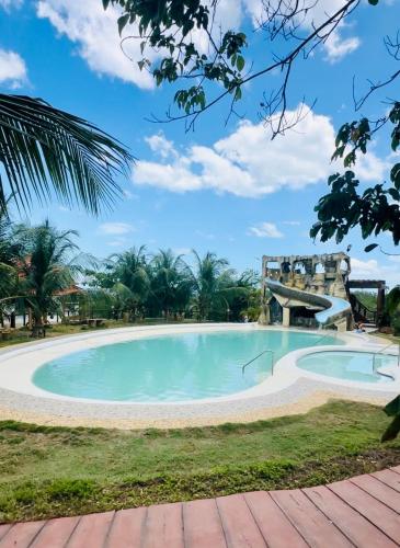 Leah's Crestview Farm Resort in Toledo City Leah's Crestview Farm Resort in Toledo City