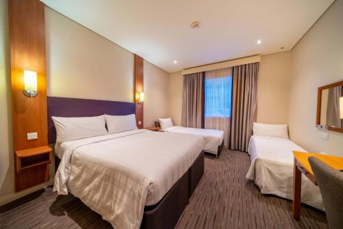 Premier Inn Abu Dhabi Capital Centre in City Center Premier Inn Abu Dhabi Capital Centre in City Center