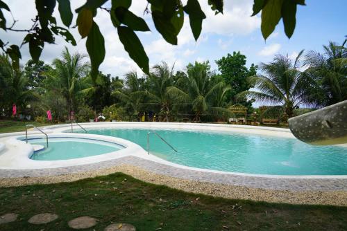 Leah's Crestview Farm Resort in Toledo City Leah's Crestview Farm Resort in Toledo City