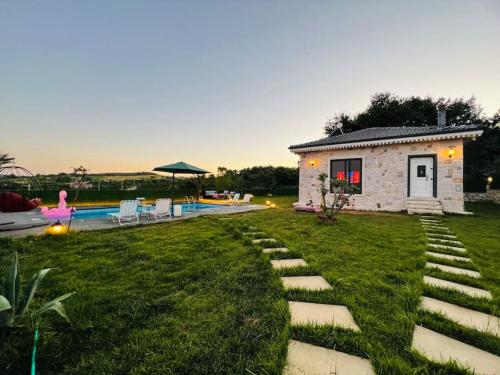 MEDASUİTE Stone House With Pool And Jacuzzi (MEDASUITE Stone House With Pool And Jacuzzi) in 凱爾佩 MEDASUİTE Stone House With Pool And Jacuzzi (MEDASUITE Stone House With Pool And Jacuzzi) in 凱爾佩