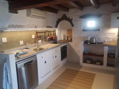 ห้องครัว, Villa Antinaxos in อัมเปลัส ห้องครัว, Villa Antinaxos in อัมเปลัส