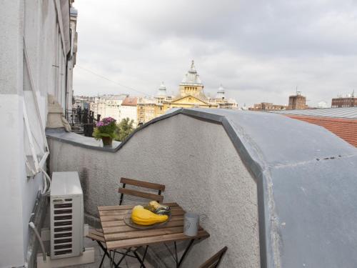 Balcony/terrace, Alice Apartment near Gozsdu Courtyard Balcony/terrace, Alice Apartment near Gozsdu Courtyard