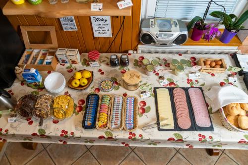 Ételek és italok, Hostel Mama Minka in Srednja Vas V Bohinju Ételek és italok, Hostel Mama Minka in Srednja Vas V Bohinju