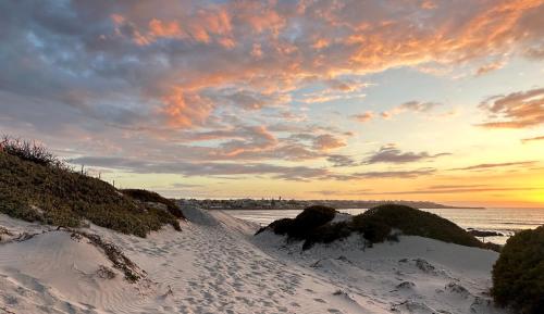 The Dunes in Yzerfontein The Dunes in Yzerfontein