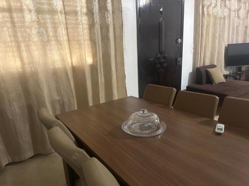 Superbe duplex avec jardin in ไอน์ซากูอัน Superbe duplex avec jardin in ไอน์ซากูอัน