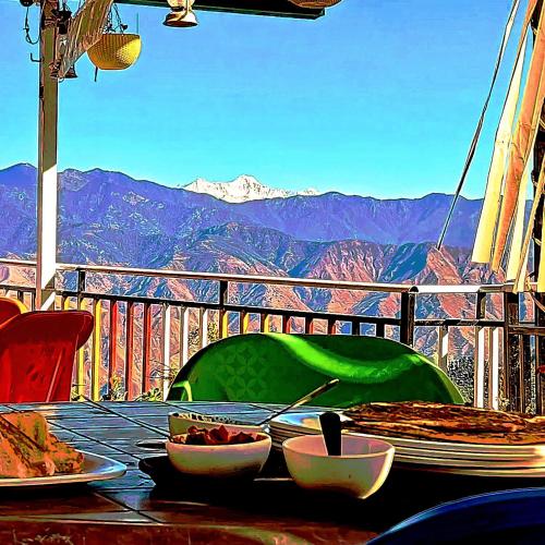 Fasilitas, Kasana Club Mussoorie in The Mall Road Fasilitas, Kasana Club Mussoorie in The Mall Road