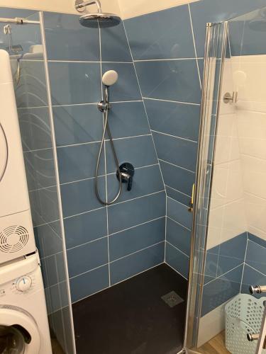 Fürdőszoba, Freshly renovated cosy apartment in Rozenprieel Fürdőszoba, Freshly renovated cosy apartment in Rozenprieel