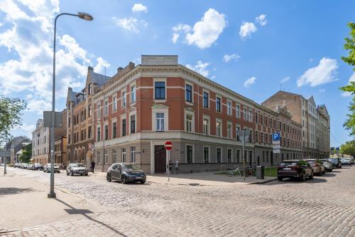 Elegant and spacious apartment