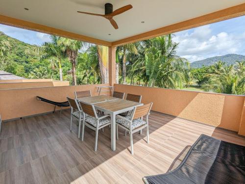 Balcony/terrace, Poolside Apartments and Rooms - by KohChangVillas in Klong Son Balcony/terrace, Poolside Apartments and Rooms - by KohChangVillas in Klong Son