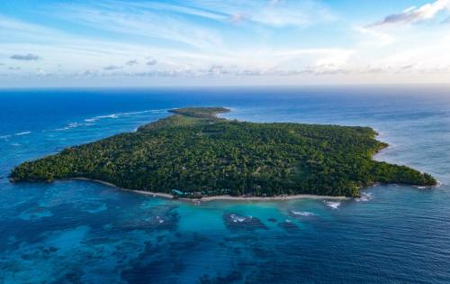 Pemandangan, Yemaya Reefs, a Small Luxury Hotel in Little Corn Island Pemandangan, Yemaya Reefs, a Small Luxury Hotel in Little Corn Island