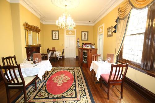 Restaurant, Palais Royale in Blue Mountains Restaurant, Palais Royale in Blue Mountains