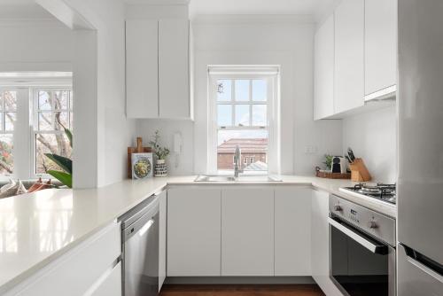 Bondi Junction Apartments by Urban Rest in Woollahra Bondi Junction Apartments by Urban Rest in Woollahra