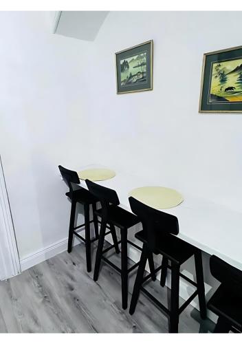 Παροχές, Naas Town - Budget Double Bedrooms in Ναάς Παροχές, Naas Town - Budget Double Bedrooms in Ναάς