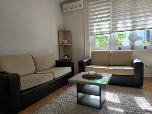 Apartman Braun Čačak (Apartman Braun Cacak) in Cacak Apartman Braun Čačak (Apartman Braun Cacak) in Cacak