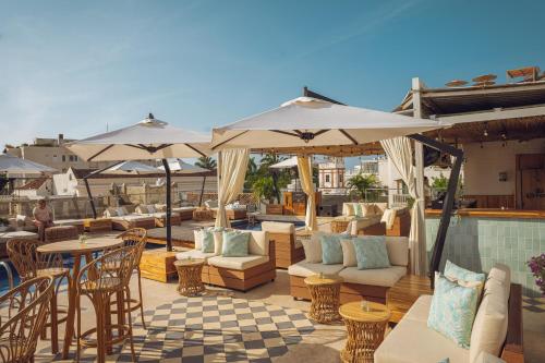 Balcony/terrace, Sophia Hotel in City Center Balcony/terrace, Sophia Hotel in City Center