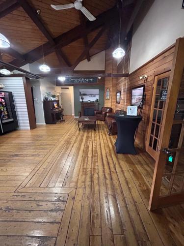 Előcsarnok, Bras d'Or Lakes Inn in Saint Peter's (NS) Előcsarnok, Bras d'Or Lakes Inn in Saint Peter's (NS)