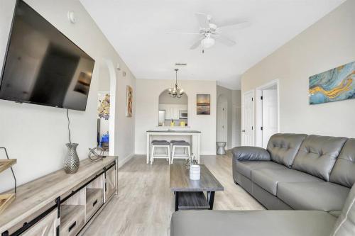 8102 Vacation getaway at Windsor