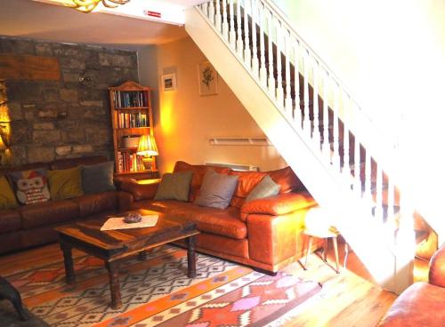 Cottage at the heart of Teapot Lane Glamping in Tullaghan Cottage at the heart of Teapot Lane Glamping in Tullaghan