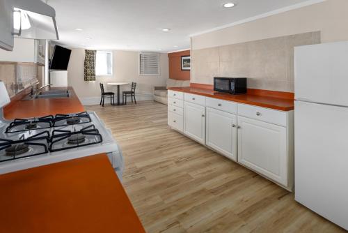 Wildwood Inn, a Travelodge by Wyndham in Wildwood Wildwood Inn, a Travelodge by Wyndham in Wildwood