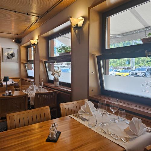 Hotel Forni in Airolo Hotel Forni in Airolo