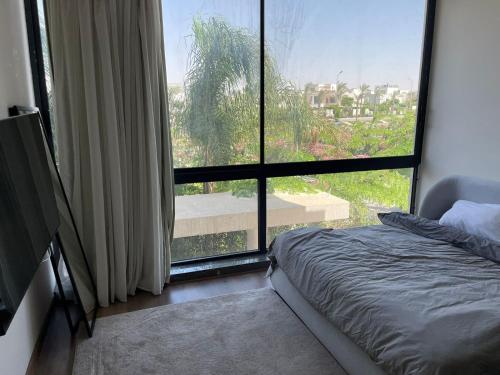 Apartment With Lowest Price In Lake View