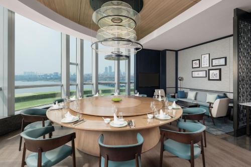 餐廳, 青島膠州萬豪酒店 (Qingdao Marriott Hotel Jiaozhou) in 青島 餐廳, 青島膠州萬豪酒店 (Qingdao Marriott Hotel Jiaozhou) in 青島