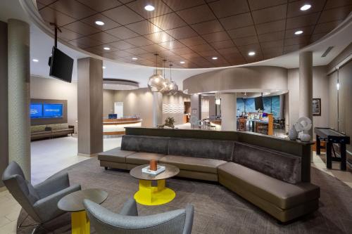 Előcsarnok, SpringHill Suites by Marriott Grand Junction Downtown/Historic Main Street in Grand Junction Előcsarnok, SpringHill Suites by Marriott Grand Junction Downtown/Historic Main Street in Grand Junction