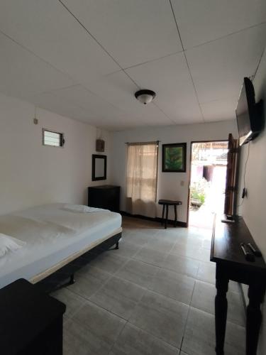 The Landing Hotel And Restaurant in 莫约加尔帕 The Landing Hotel And Restaurant in 莫约加尔帕