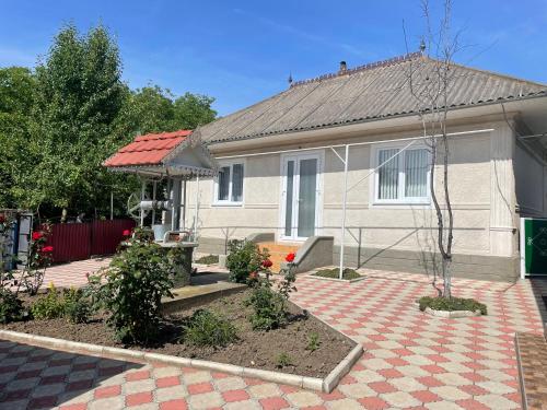 Rest Villa "Moldova" - Вилла для отдыха c 4 спальнями in Edinets Rest Villa "Moldova" - Вилла для отдыха c 4 спальнями in Edinets