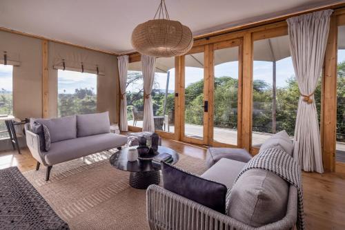 בר/טרקלין, JW Marriott Masai Mara Lodge in Narok בר/טרקלין, JW Marriott Masai Mara Lodge in Narok