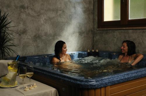 Hot tub, Alghero Resort Country Hotel & Spa in Alghero Waterfront Hot tub, Alghero Resort Country Hotel & Spa in Alghero Waterfront