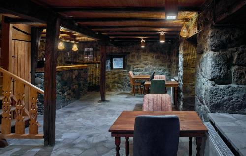 Restoran, Edis Dacha in Manglisi Restoran, Edis Dacha in Manglisi