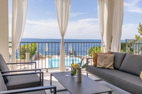 Erkély/terasz, Villa Luce di Mare in Ivan Dolac Erkély/terasz, Villa Luce di Mare in Ivan Dolac