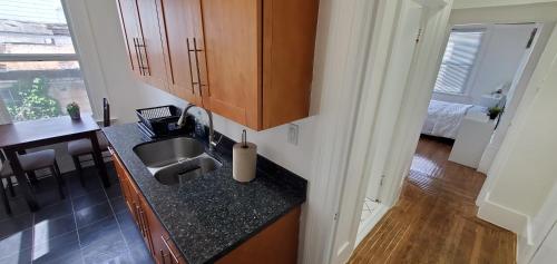 Faciliteiten, Central SF apt with views near Golden Gate Park Faciliteiten, Central SF apt with views near Golden Gate Park