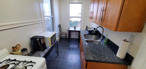 Faciliteiten, Central SF apt with views near Golden Gate Park Faciliteiten, Central SF apt with views near Golden Gate Park