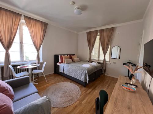 Your Chic Vibrant Airbnb near SEA LIFE Helsinki Your Chic Vibrant Airbnb near SEA LIFE Helsinki