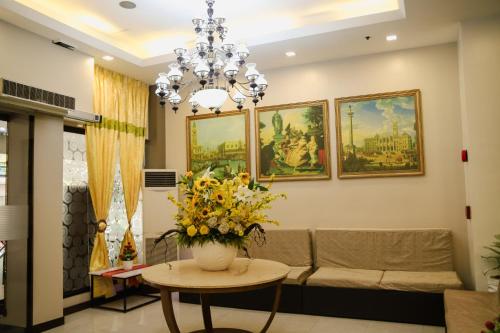 Lobby, Eurotel Pedro Gil Hotel in Manila Lobby, Eurotel Pedro Gil Hotel in Manila