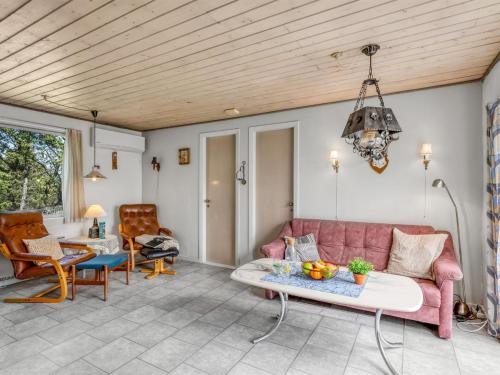 Holiday Home Jonnhild - 700m from the sea by Interhome in Graerup Holiday Home Jonnhild - 700m from the sea by Interhome in Graerup
