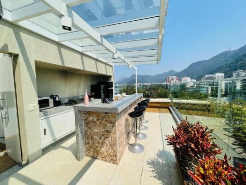 Cobertura Estilosa com Vista Linda e Privacidade in Lagoa Cobertura Estilosa com Vista Linda e Privacidade in Lagoa