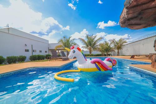 수영장, Recanto c/ 4 Suítes, Piscina e Área Gourmet (Recanto c/ 4 Suites, Piscina e Area Gourmet) in 반데이란체스 수영장, Recanto c/ 4 Suítes, Piscina e Área Gourmet (Recanto c/ 4 Suites, Piscina e Area Gourmet) in 반데이란체스