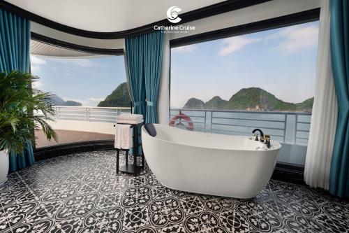 مناطق جذب قريبة, Catherine Cruises in جزيرة توان تشاو مناطق جذب قريبة, Catherine Cruises in جزيرة توان تشاو