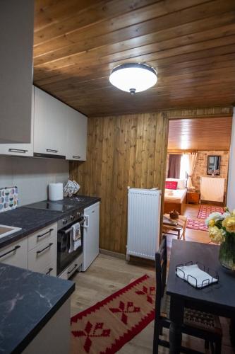 Konyha, Kamara 1873 Sirrako in Sirako Konyha, Kamara 1873 Sirrako in Sirako