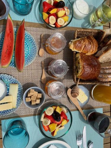 Ételek és italok, Hózhó Tempo -Sous les toits, espace loft écofriendly & slowlife avec petit-déjeuner (Hozho Tempo -Sous les toits, espace loft ecofriendly & slowlife avec petit-dejeuner) in Bouglon Ételek és italok, Hózhó Tempo -Sous les toits, espace loft écofriendly & slowlife avec petit-déjeuner (Hozho Tempo -Sous les toits, espace loft ecofriendly & slowlife avec petit-dejeuner) in Bouglon