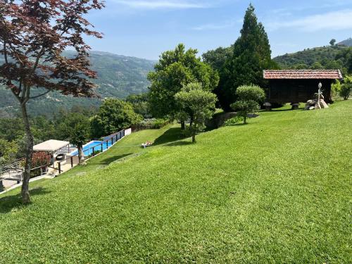 สระว่ายน้ำ, Quinta de Argens in ซินฟาเอส สระว่ายน้ำ, Quinta de Argens in ซินฟาเอส