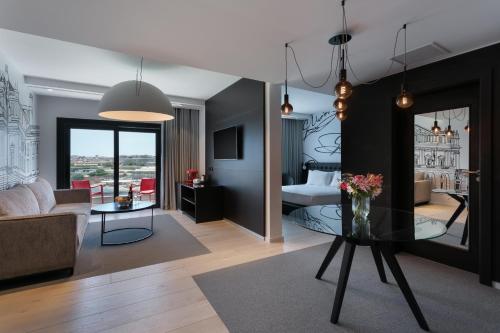 Verdi Gzira Promenade in Sliema Verdi Gzira Promenade in Sliema