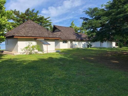 Enoha Lodge - Climatisation, Fibre, Accès Plage, Parking Privé (Enoha Lodge - Climatisation, Fibre, Acces Plage, Parking Prive) in Nu'urua Enoha Lodge - Climatisation, Fibre, Accès Plage, Parking Privé (Enoha Lodge - Climatisation, Fibre, Acces Plage, Parking Prive) in Nu'urua
